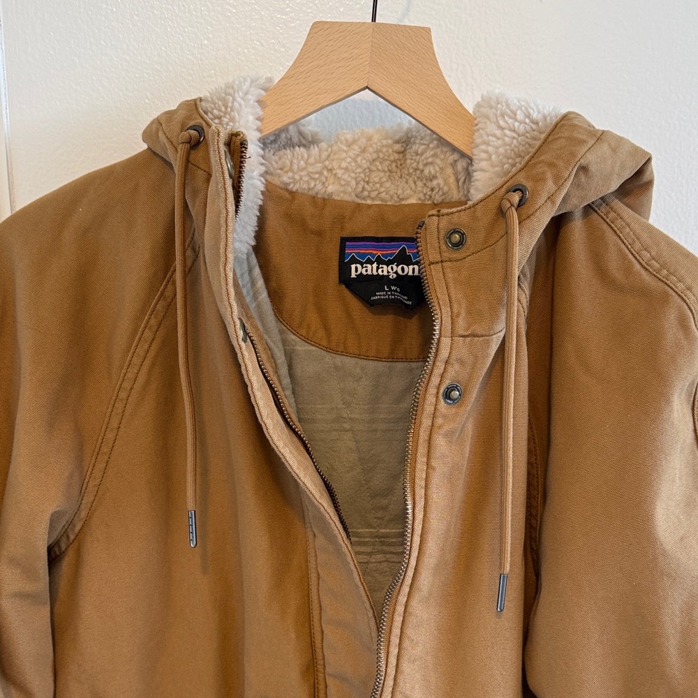 Patagonia Tan Hooded Sherpa-Lined Field Jacket
